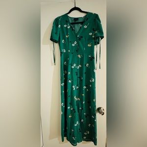 Green maxi dress with floral design